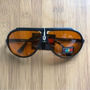 UV protection sunglasses blocking blue light